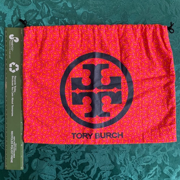 🔥 Tory Burch dust cover for handbags 9 1/2 x 12 1/2 - Picture 4 of 5